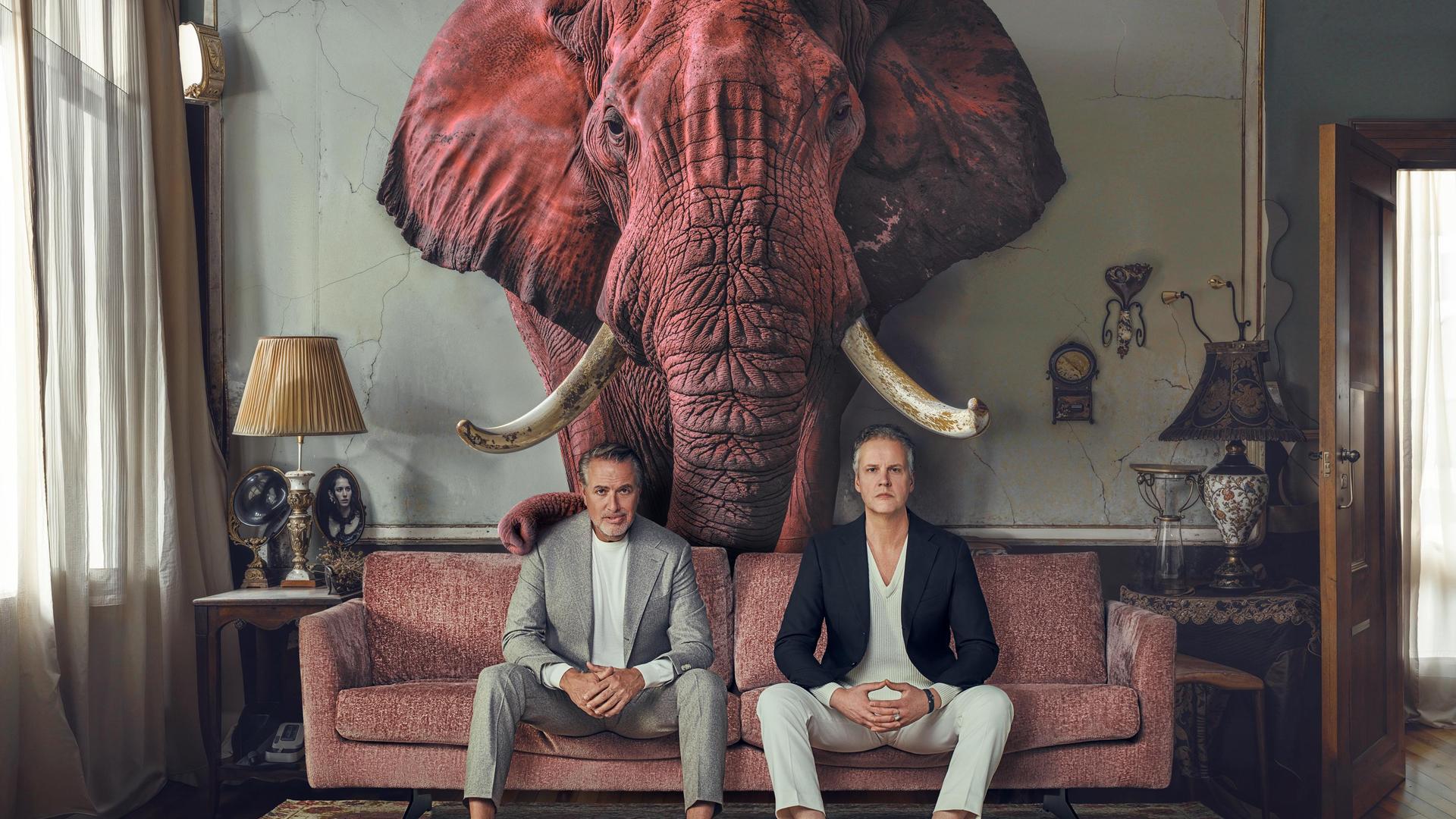 Veldhuis en Kemper voor trofee van roze olifant
