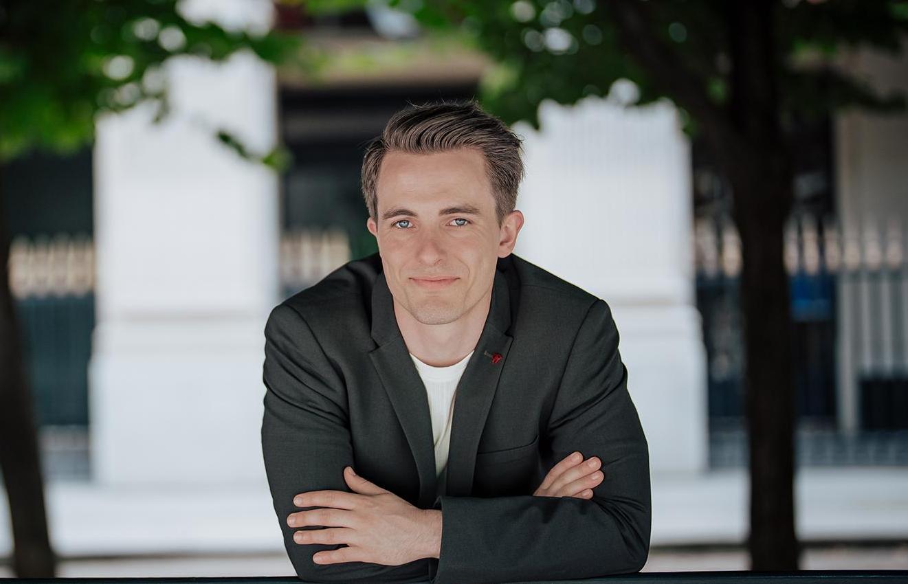 Florian Verweij poses