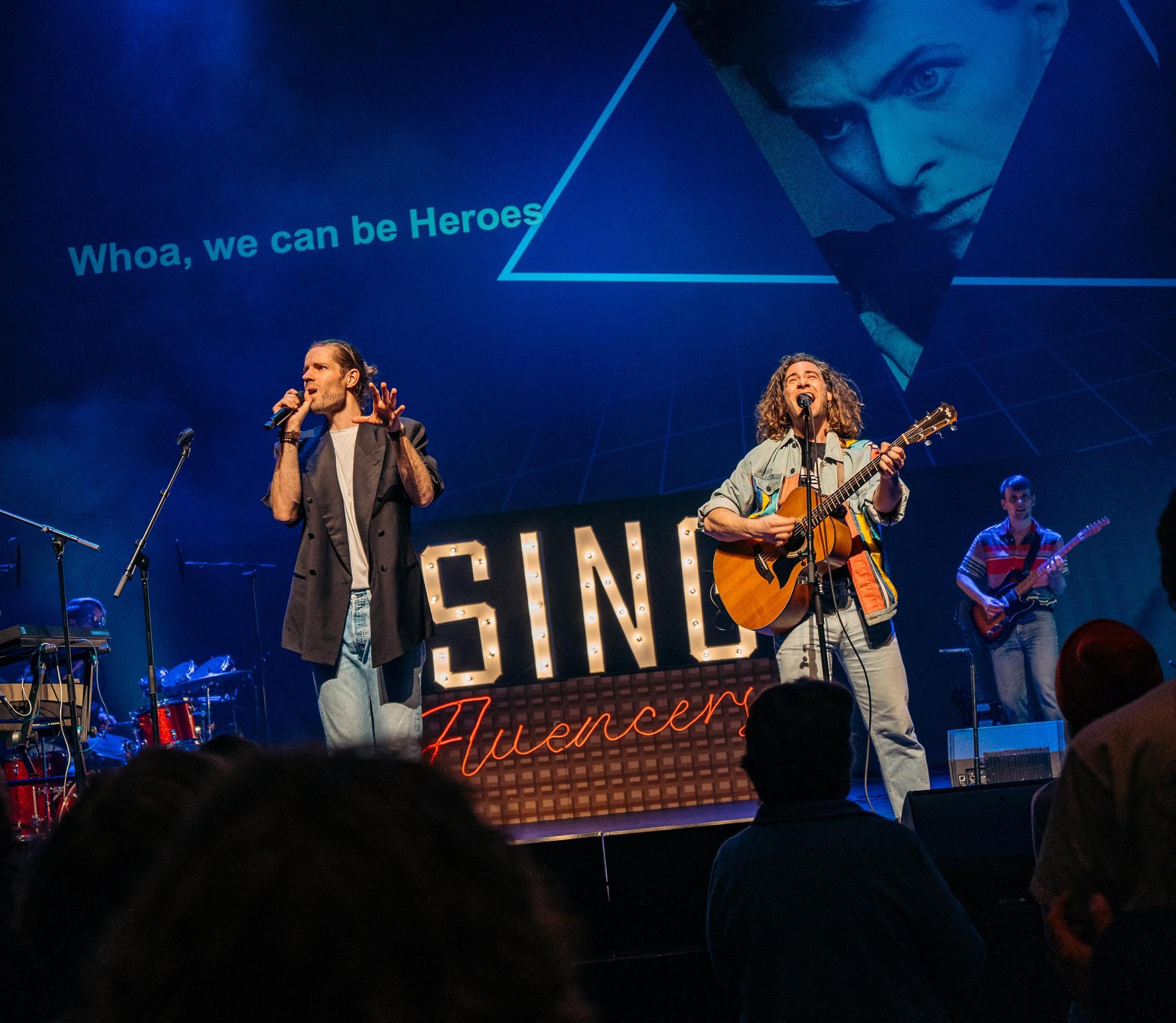 Popup Choir x David Bowie: Heroes - Zij spelen, jij zingt met Maarten en Tijmen