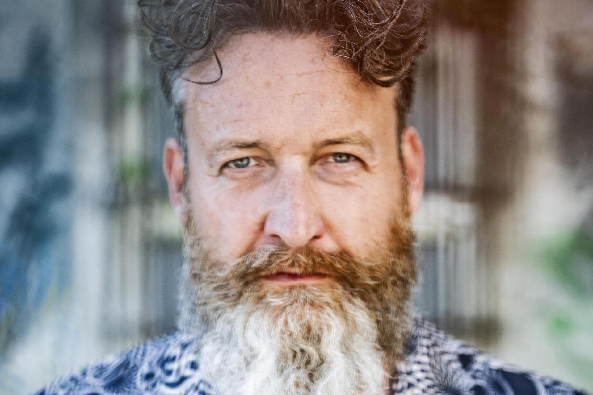 Sven Figee poseert