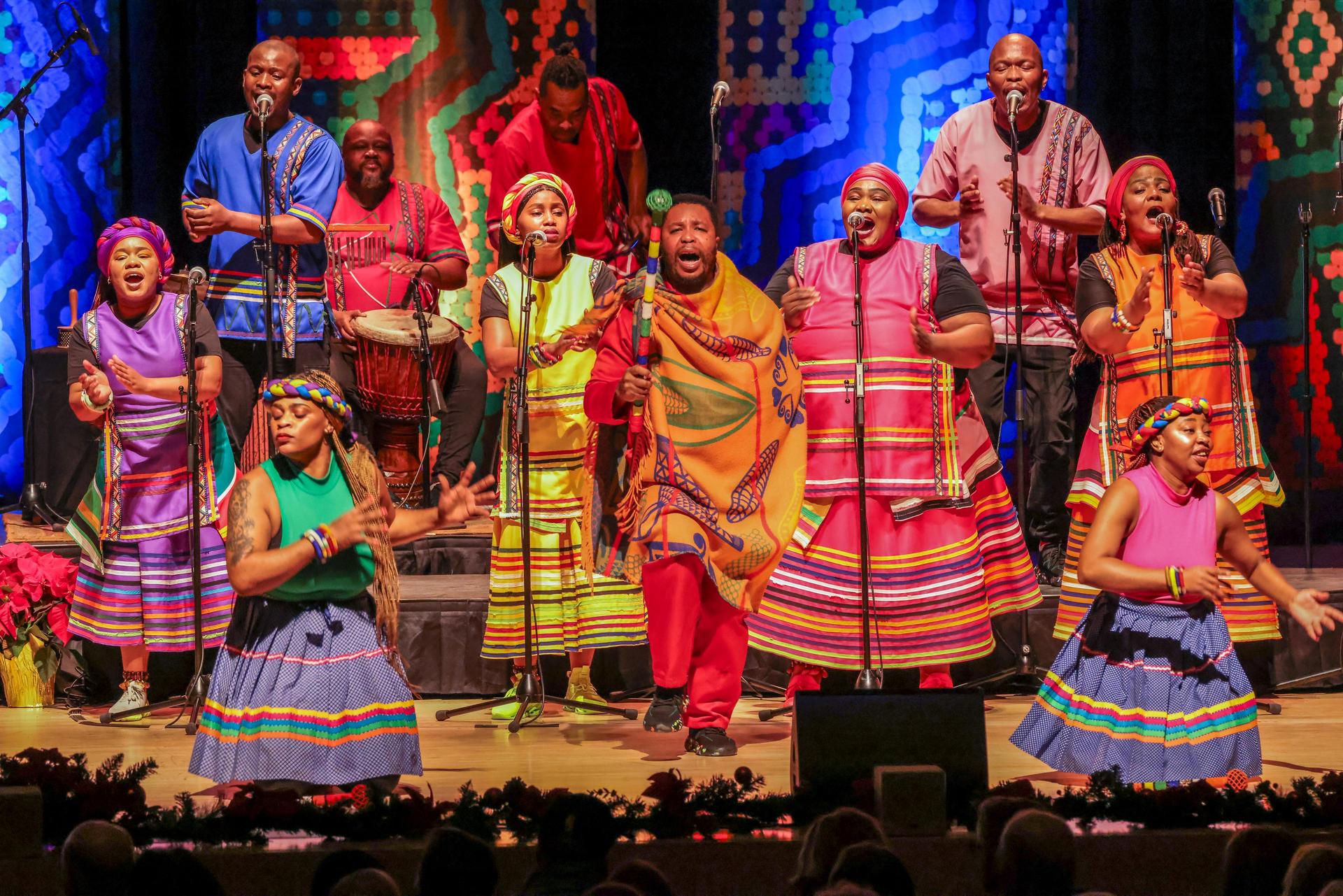 Soweto Gospel Choir op het podium