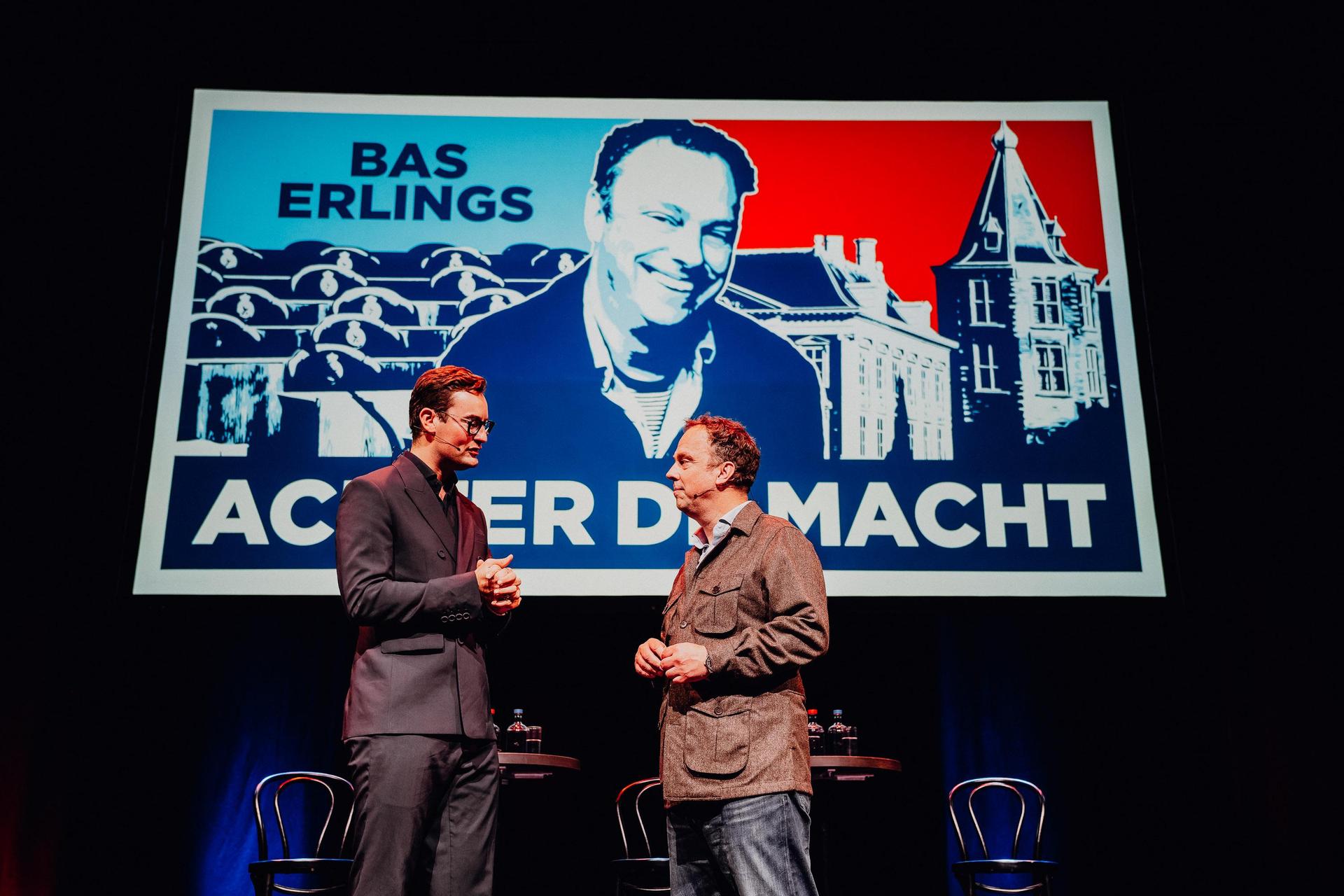 Scenefoto's Achter de Macht