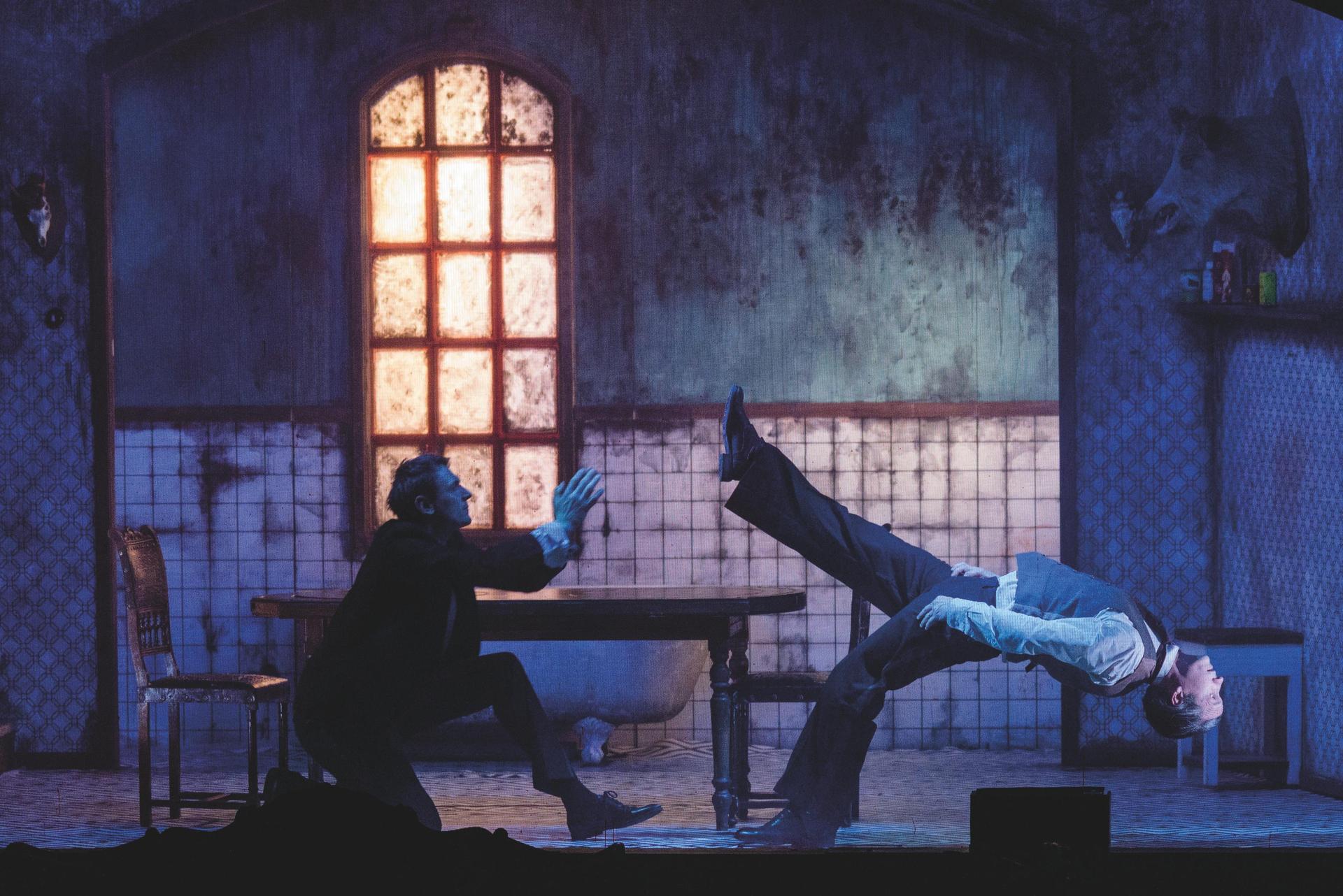 scenefoto's horror Jakop Ahlbom