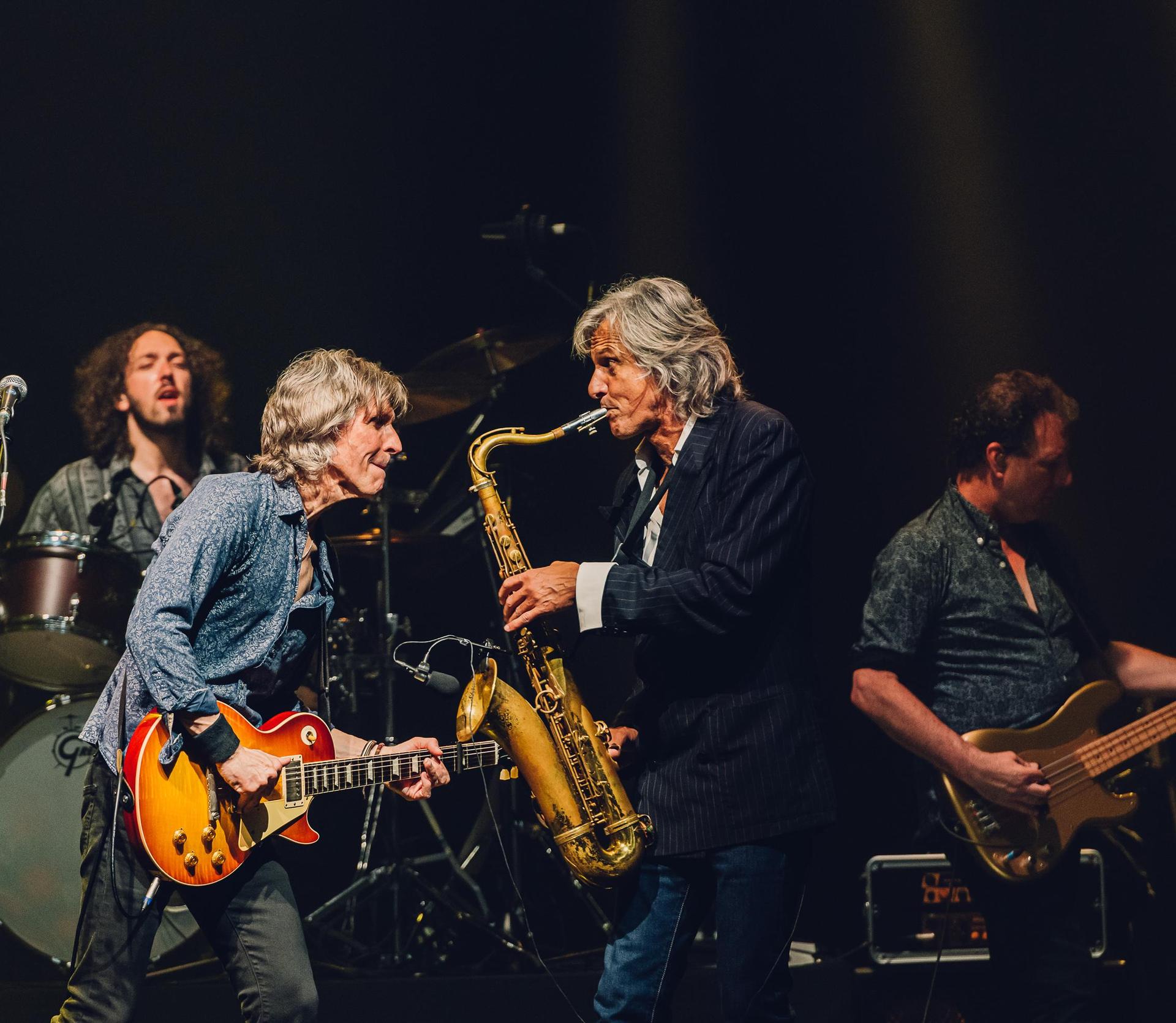 The Dire Straits Experience - The Long Highway Road