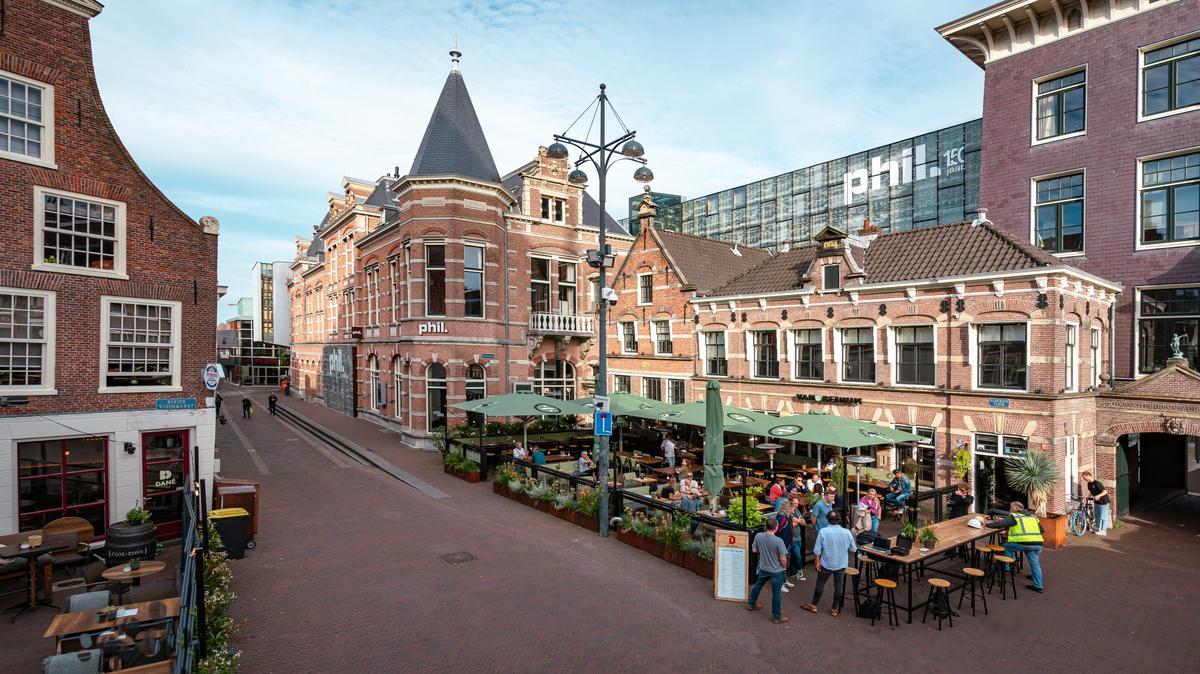Klokhuisplein