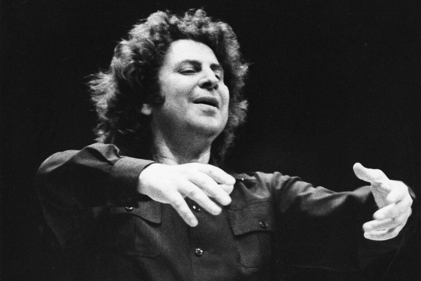 mikis theodarakis