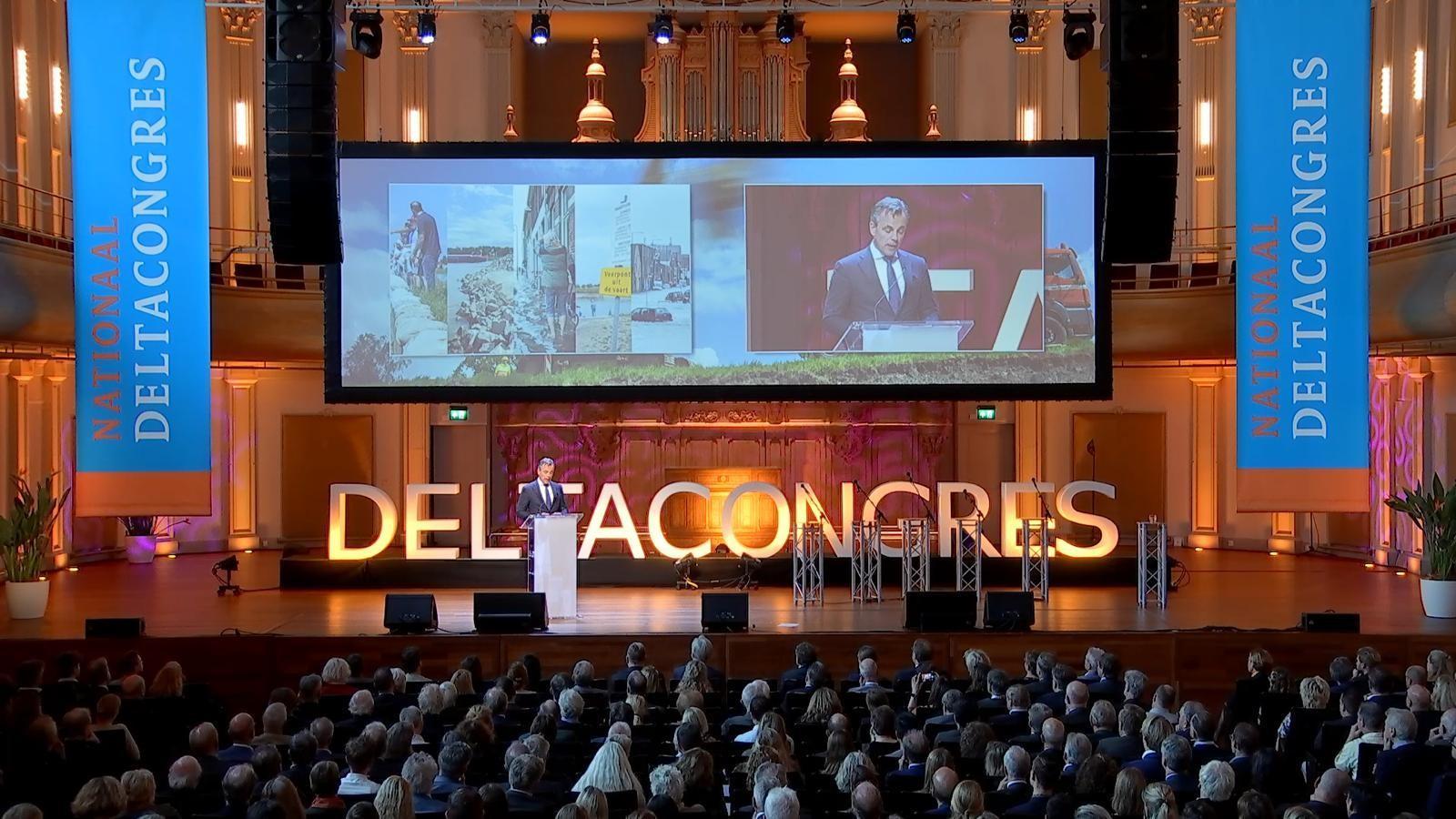 Een van de plenaire deltacongres sessies in de Grote Zaal van PHIL Haarlem